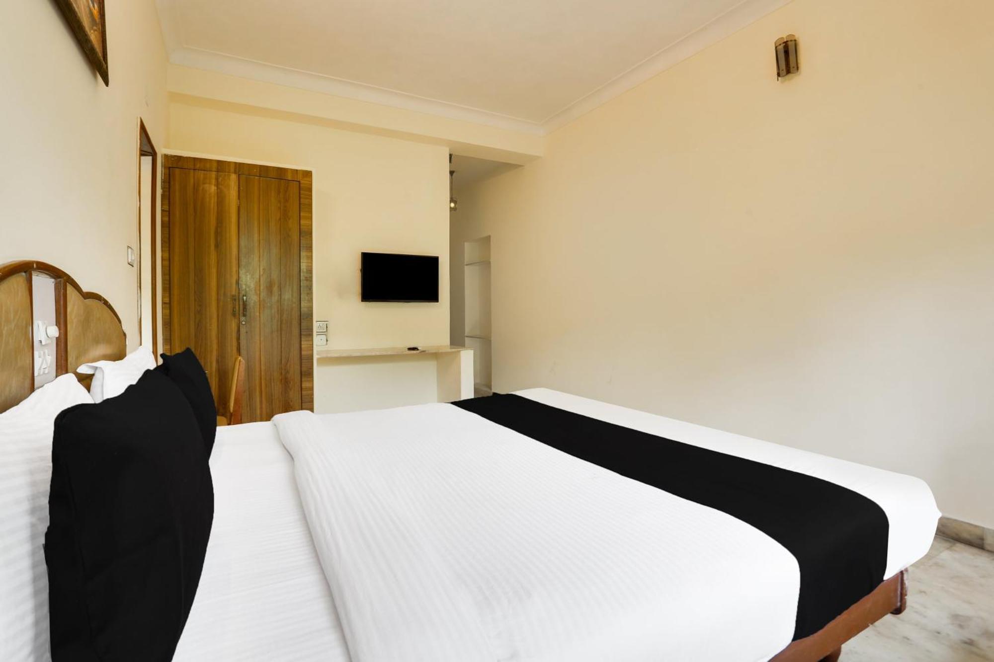 Hotel Super Townhouse Pichola Formerly Vinayak 3*